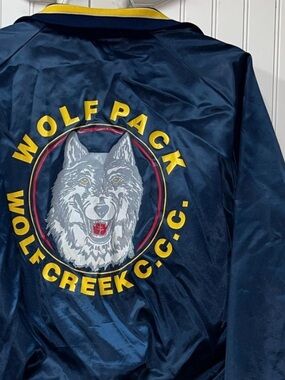 80s Oregon Wolf Creek Conservation Wolf Pack Jacket L Vintage Portland